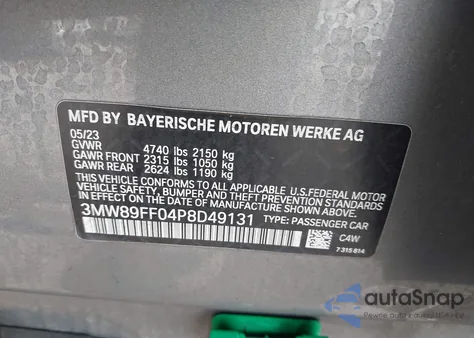 2023 BMW 330I xDrive z USA, uszkodzony, nr VIN 3MW89FF04P8D49131